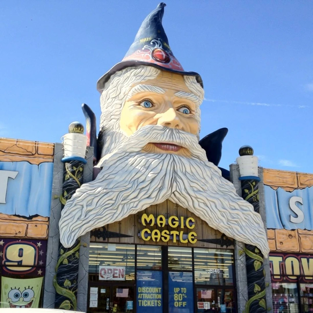 ด้านหน้า Magic Castle Gift Shop