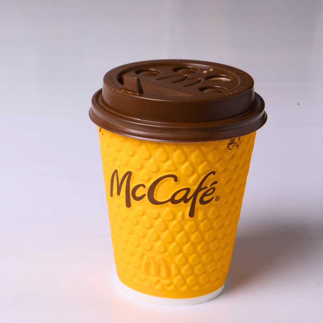 แก้วกาแฟ McCafe งาน McDonald's เมือง Miramar Beach รัฐ Florida Work and Travel กับ New Step