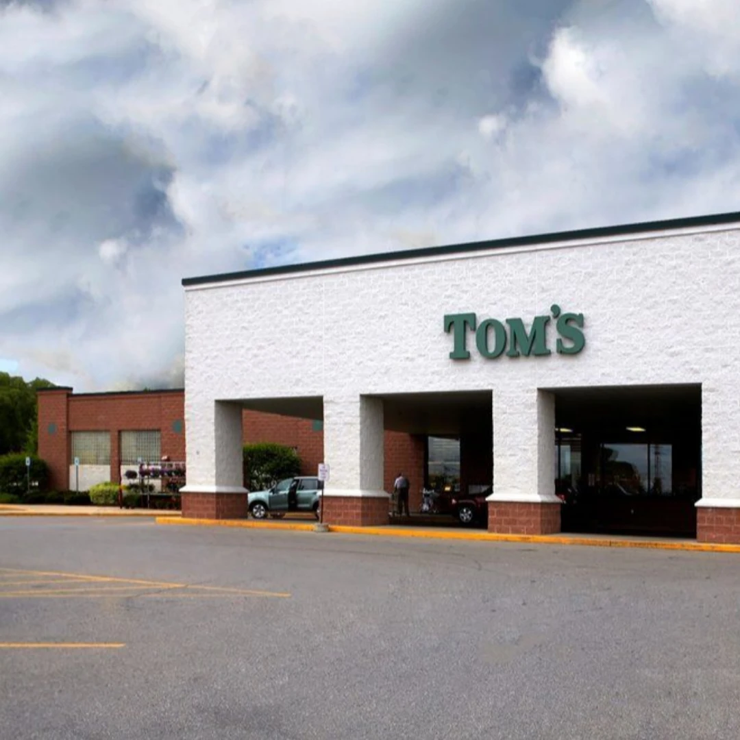 TOM'S FOOD MARKET